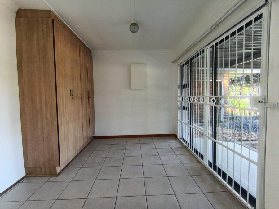 5 Bedroom Property for Sale in Universitas Ridge Free State